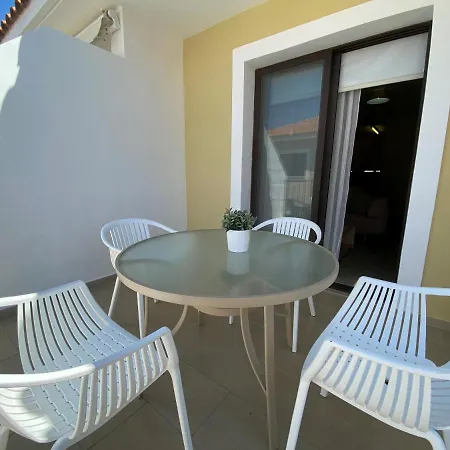 Kyklades & * Paralimni
