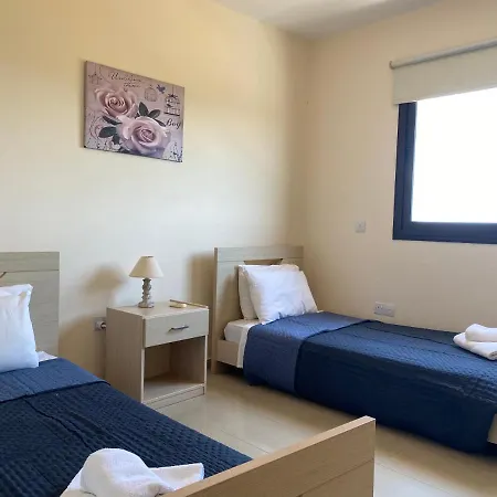 Kyklades & * Παραλίμνι