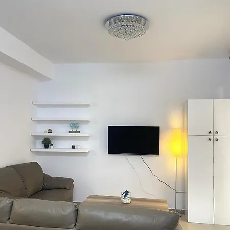 Kyklades & * Παραλίμνι