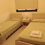 Apartment Kyklades Paralimni