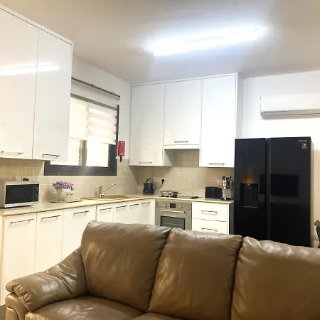 Kyklades & * Paralimni