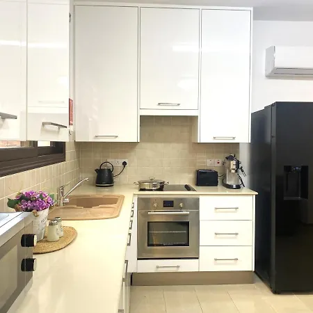 Apartment Kyklades Paralimni