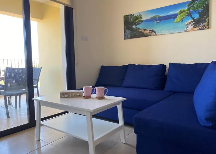 Kyklades & Apartamento