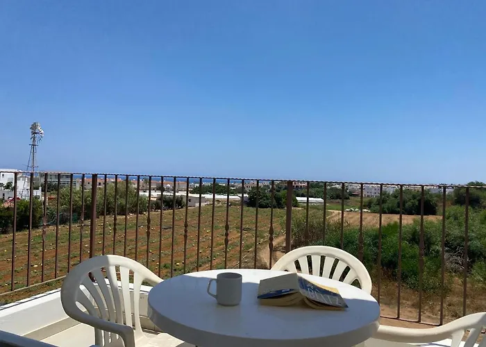 Kyklades & Paralimni