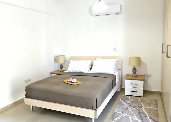 Apartamento Kyklades & Paralimni