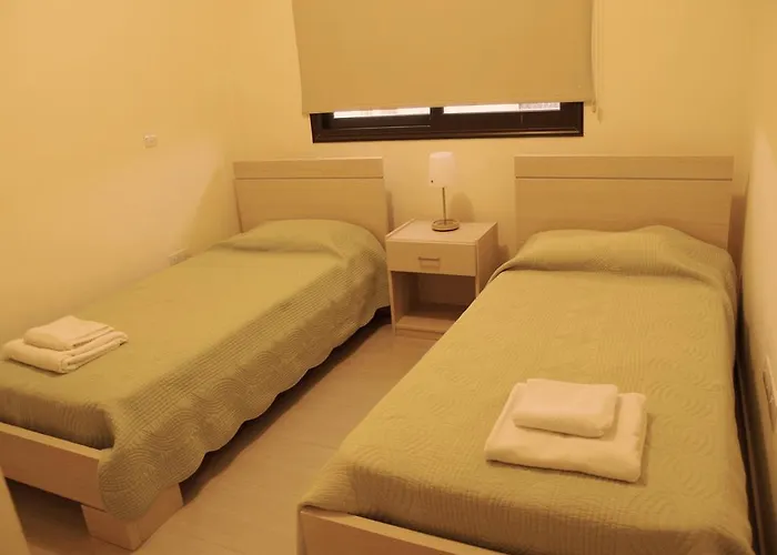 Apartamento Kyklades & Paralimni