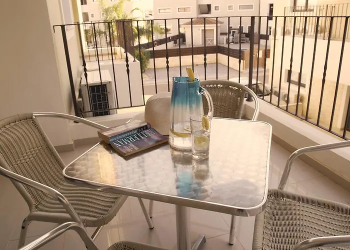 Apartment Kyklades Paralimni