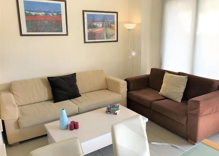 Kyklades & Apartamento